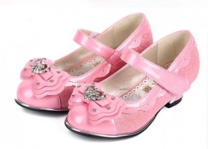 Нарядные туфельки для маленькой принцессы
